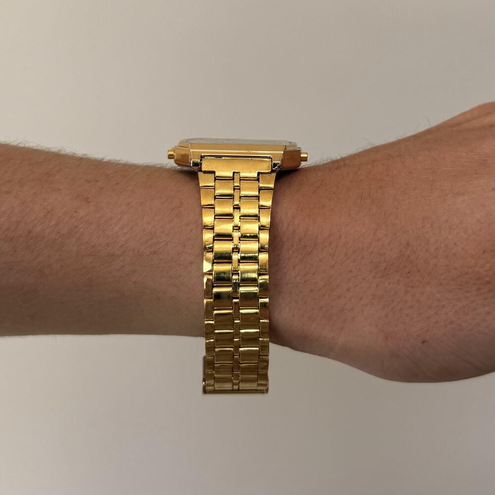 Casio Digital Watch Gold Accents Unisex Retro Y2K Style Quartz New - Picture 2 of 11